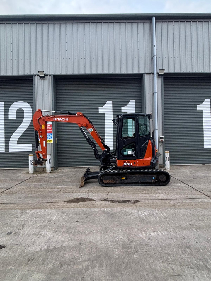 Hitachi ZX55U-6 CLR - حفارة مصغرة: صور 2 Hitachi ZX55U-6 CLR - حفارة مصغرة: صور 2