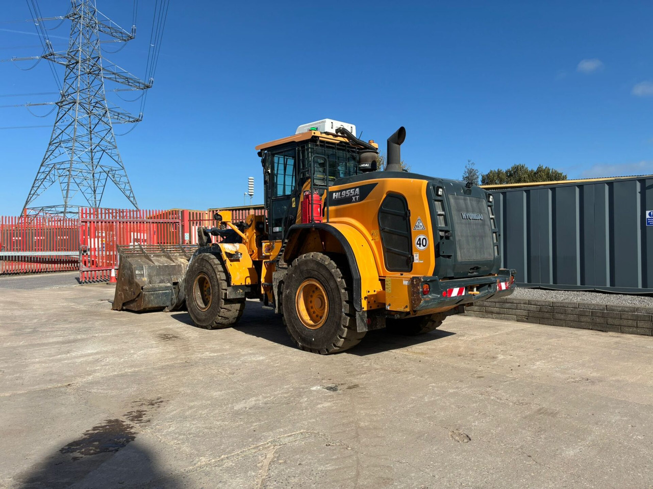 Hyundai HL955AXT - اللودر بعجل: صور 3 Hyundai HL955AXT - اللودر بعجل: صور 3