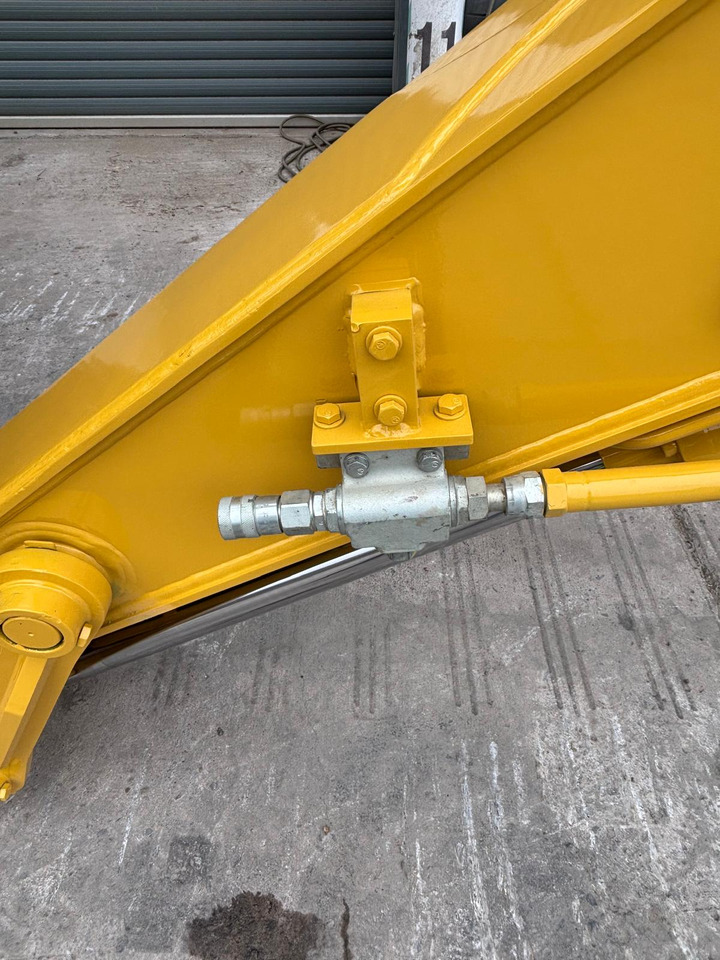 Kobelco SK130LC-11 إيجار Kobelco SK130LC-11: صور 10 Kobelco SK130LC-11 إيجار Kobelco SK130LC-11: صور 10