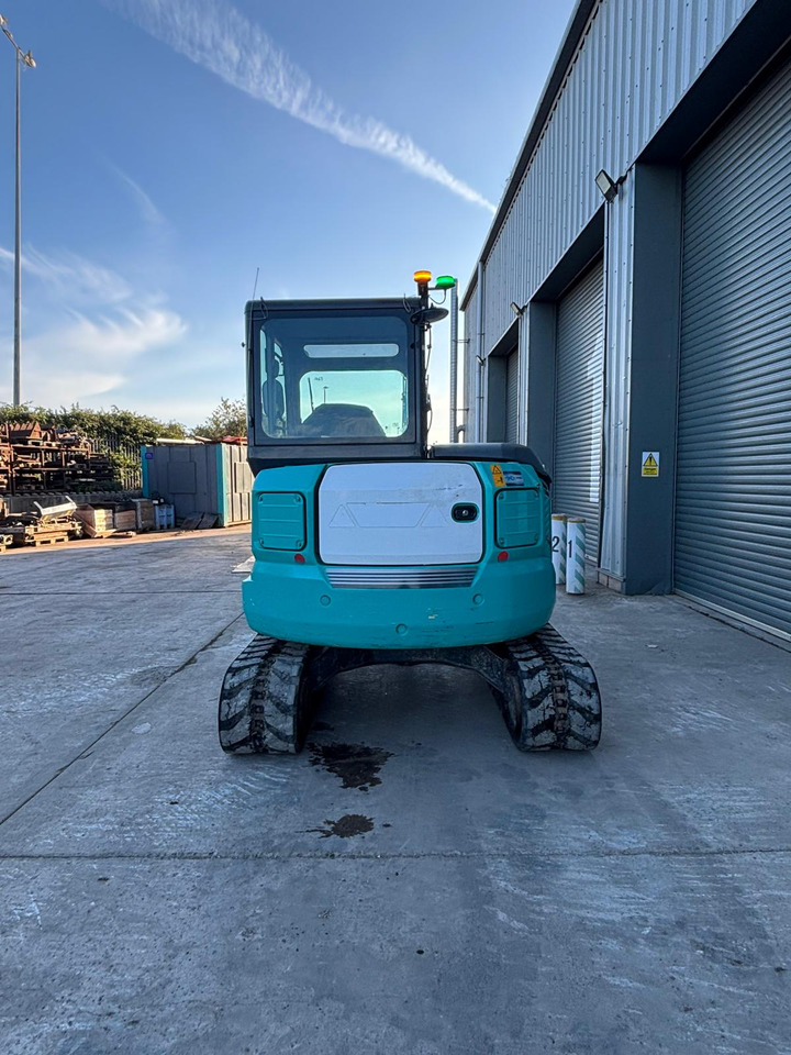 Kobelco SK45SRX-6E - حفارة مصغرة: صور 4 Kobelco SK45SRX-6E - حفارة مصغرة: صور 4