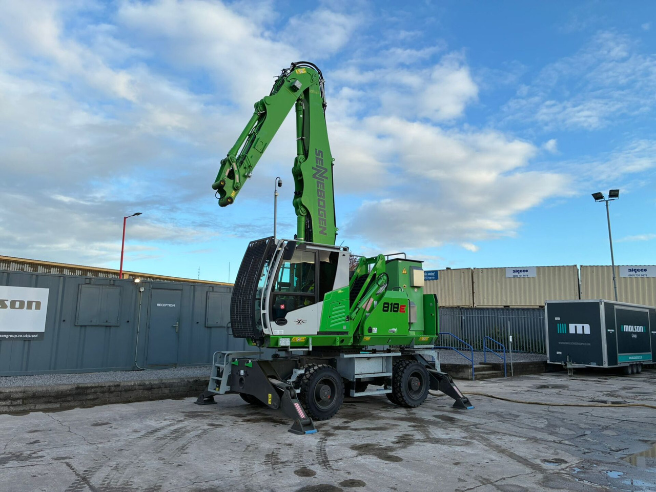 Sennebogen 818E Electric - حفارة النقل والشحن: صور 1 Sennebogen 818E Electric - حفارة النقل والشحن: صور 1