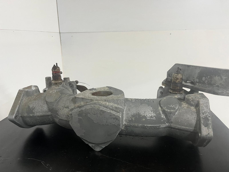 Liebherr Inlaatspruitstuk D9408 D 9408 - المحرك و قطع الغيار: صور 4 Liebherr Inlaatspruitstuk D9408 D 9408 - المحرك و قطع الغيار: صور 4