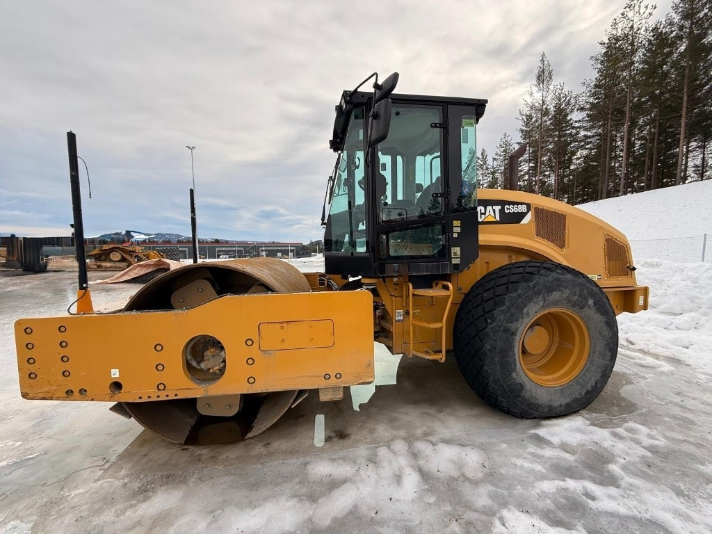 CAT CS 68 B  - مدماج: صور 3 CAT CS 68 B  - مدماج: صور 3