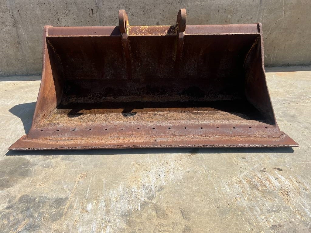 Verachtert CW45S Ditch cleaning bucket - بكت - آلات البناء: صور 2 Verachtert CW45S Ditch cleaning bucket - بكت - آلات البناء: صور 2