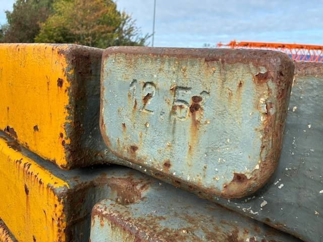 Liebherr Ballastplatten /Counterweight plates Liebherr LTM - ونش كرين - آلات البناء: صور 3 Liebherr Ballastplatten /Counterweight plates Liebherr LTM - ونش كرين - آلات البناء: صور 3