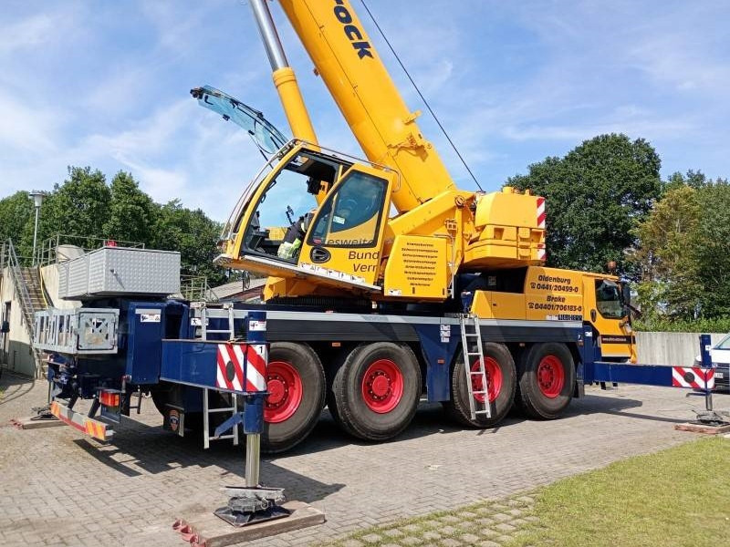 Liebherr LTM 1070-4.2 - رافعة لجميع التضاريس: صور 4 Liebherr LTM 1070-4.2 - رافعة لجميع التضاريس: صور 4
