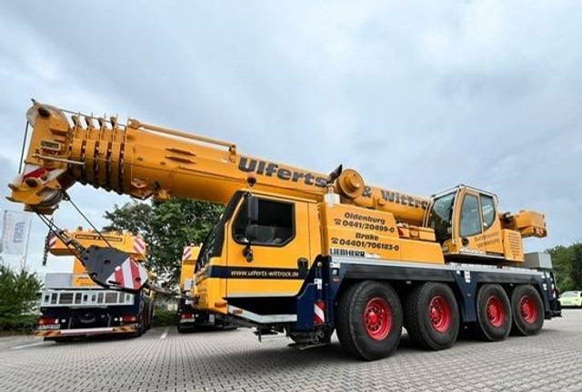 Liebherr LTM 1070-4.2 - رافعة لجميع التضاريس: صور 1 Liebherr LTM 1070-4.2 - رافعة لجميع التضاريس: صور 1