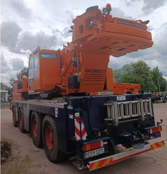 Liebherr LTM 1090-4.2 - رافعة لجميع التضاريس: صور 5 Liebherr LTM 1090-4.2 - رافعة لجميع التضاريس: صور 5
