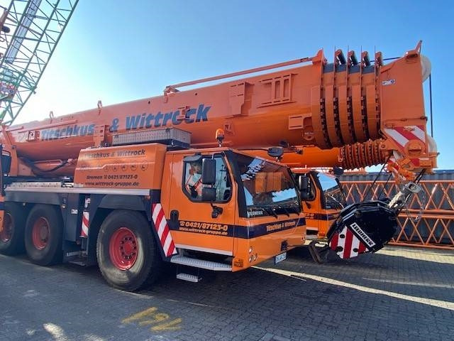 Liebherr LTM 1250-5.1 - رافعة لجميع التضاريس: صور 1 Liebherr LTM 1250-5.1 - رافعة لجميع التضاريس: صور 1