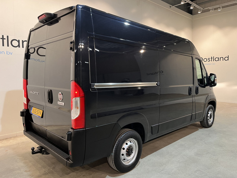 فان المدمجة Fiat Ducato 2.3 MultiJet L2H2 120 PK / Euro 6 / Airco / Camera / Cruise Control / Trekhaak / Navigatie / 3-Zits / 72.600 KM !!: صور 16
