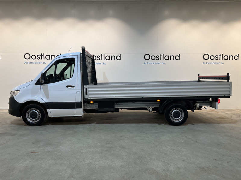 Mercedes-Benz Sprinter 315 CDI L3 RWD Open Laadbak / Euro 6 / Airco / MBUX / CarPlay / Navigatie / 3-Zits / 75.200 KM !! / BPM VRIJ !! - الشاحنات الصغيرة المسطحة: صور 4 Mercedes-Benz Sprinter 315 CDI L3 RWD Open Laadbak / Euro 6 / Airco / MBUX / CarPlay / Navigatie / 3-Zits / 75.200 KM !! / BPM VRIJ !! - الشاحنات الصغيرة المسطحة: صور 4