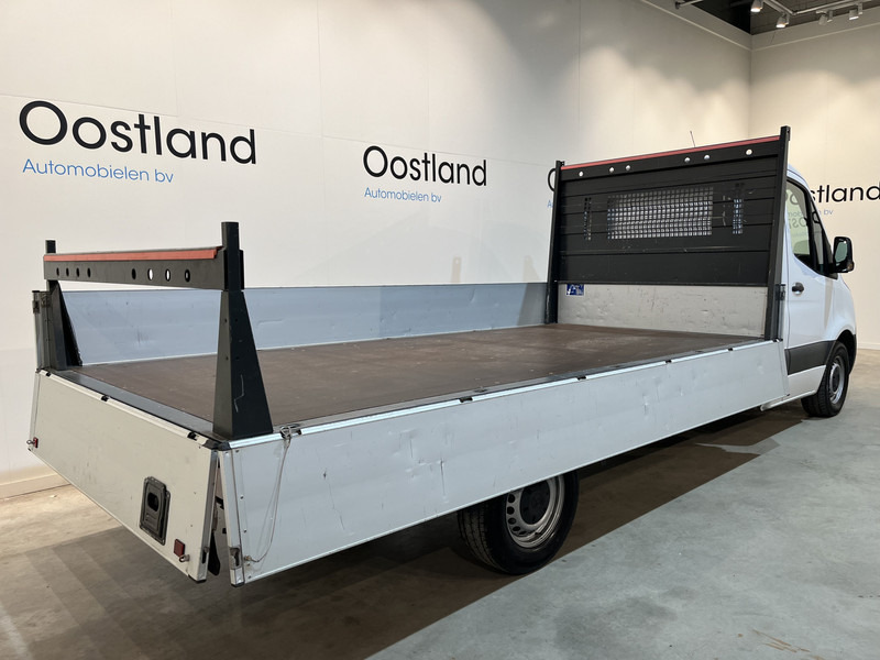 Mercedes-Benz Sprinter 315 CDI L3 RWD Open Laadbak / Euro 6 / Airco / MBUX / CarPlay / Navigatie / 3-Zits / 75.200 KM !! / BPM VRIJ !! - الشاحنات الصغيرة المسطحة: صور 2 Mercedes-Benz Sprinter 315 CDI L3 RWD Open Laadbak / Euro 6 / Airco / MBUX / CarPlay / Navigatie / 3-Zits / 75.200 KM !! / BPM VRIJ !! - الشاحنات الصغيرة المسطحة: صور 2