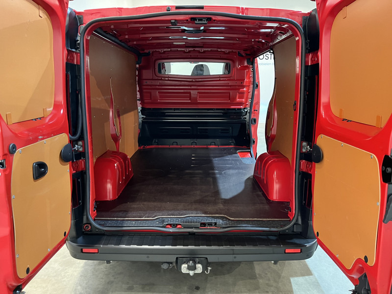 Renault Trafic 2.0 dCi 170 PK L1H1 / Euro 6 / Airco / Cruise Control / PDC / CarPlay / Navigatie / Trekhaak / LED / 3-Zits - فان المدمجة: صور 5 Renault Trafic 2.0 dCi 170 PK L1H1 / Euro 6 / Airco / Cruise Control / PDC / CarPlay / Navigatie / Trekhaak / LED / 3-Zits - فان المدمجة: صور 5