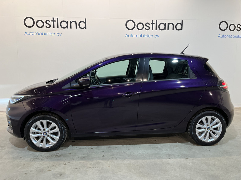 Renault ZOE R110 Experience 52 kWh (Huuraccu) / CarPlay / Camera / Airco / Cruise Control / LMV / Navigatie / 11.000 KM !! Prijs ex BTW € 11.500,- - هاتشباك: صور 3 Renault ZOE R110 Experience 52 kWh (Huuraccu) / CarPlay / Camera / Airco / Cruise Control / LMV / Navigatie / 11.000 KM !! Prijs ex BTW € 11.500,- - هاتشباك: صور 3