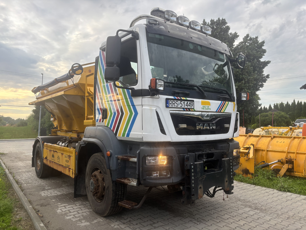MAN TGM 18.290 4X4 BB GRITTER/SPREADER/PLOUGH - جرافة ثلج: صور 3 MAN TGM 18.290 4X4 BB GRITTER/SPREADER/PLOUGH - جرافة ثلج: صور 3
