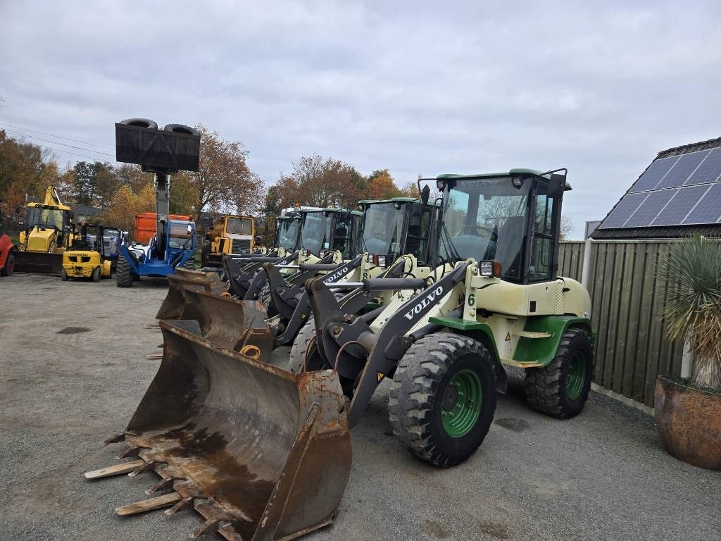 Volvo L 30 B - اللودر بعجل: صور 2 Volvo L 30 B - اللودر بعجل: صور 2