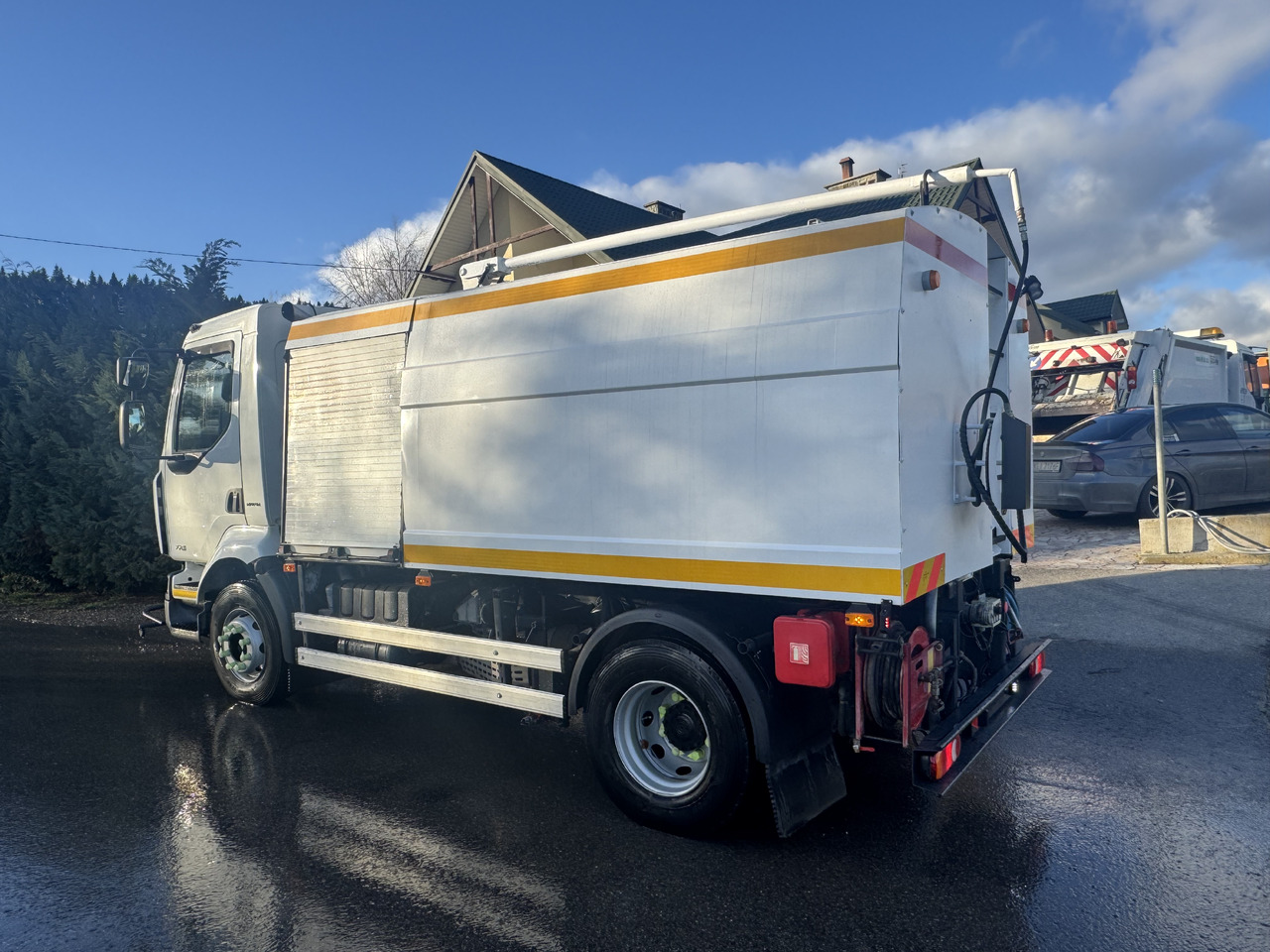 Renault Midlum - سيارة بلدية: صور 3 Renault Midlum - سيارة بلدية: صور 3