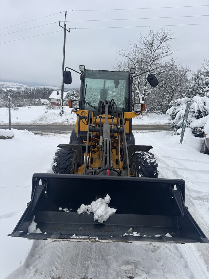 Volvo L20B L20 5t low mth - اللودر بعجل: صور 3 Volvo L20B L20 5t low mth - اللودر بعجل: صور 3