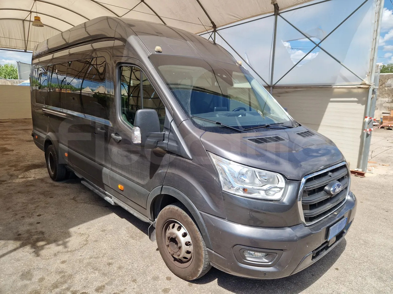 Ford Transit - حافلة صغيرة, ميكروباص: صور 1 Ford Transit - حافلة صغيرة, ميكروباص: صور 1