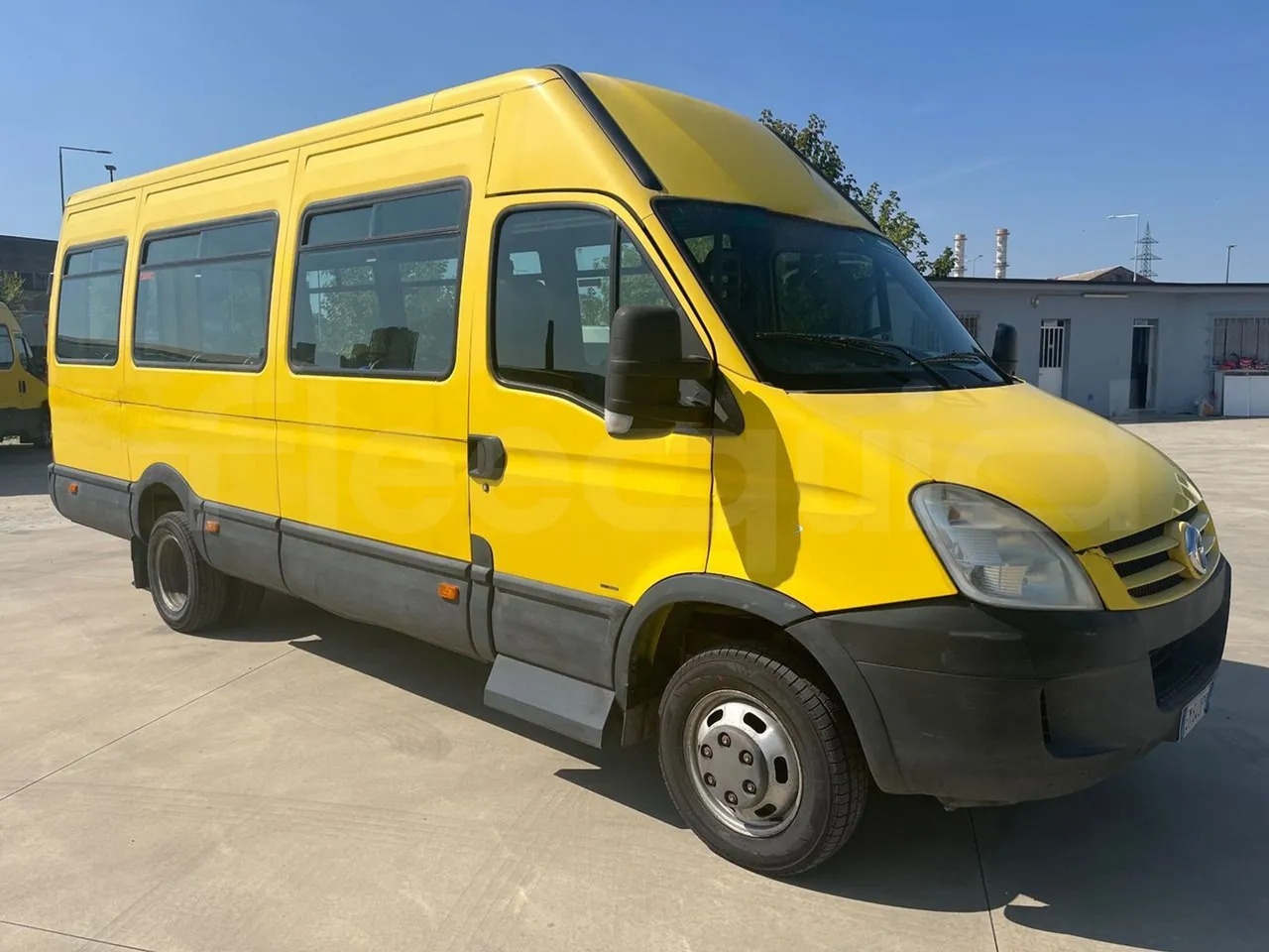 Iveco A50 - حافلة مدرسية: صور 1 Iveco A50 - حافلة مدرسية: صور 1