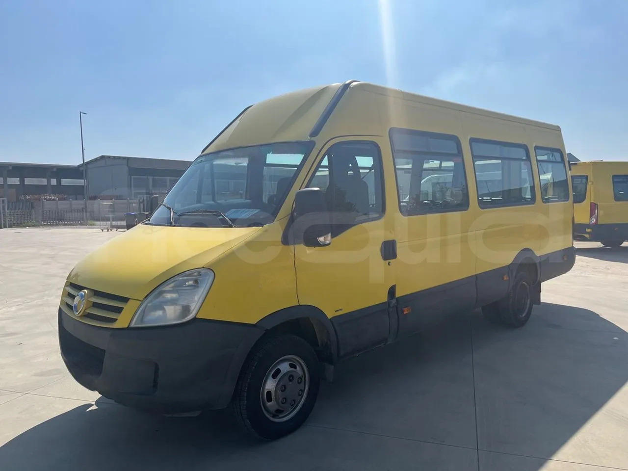Iveco A50 - حافلة مدرسية: صور 4 Iveco A50 - حافلة مدرسية: صور 4