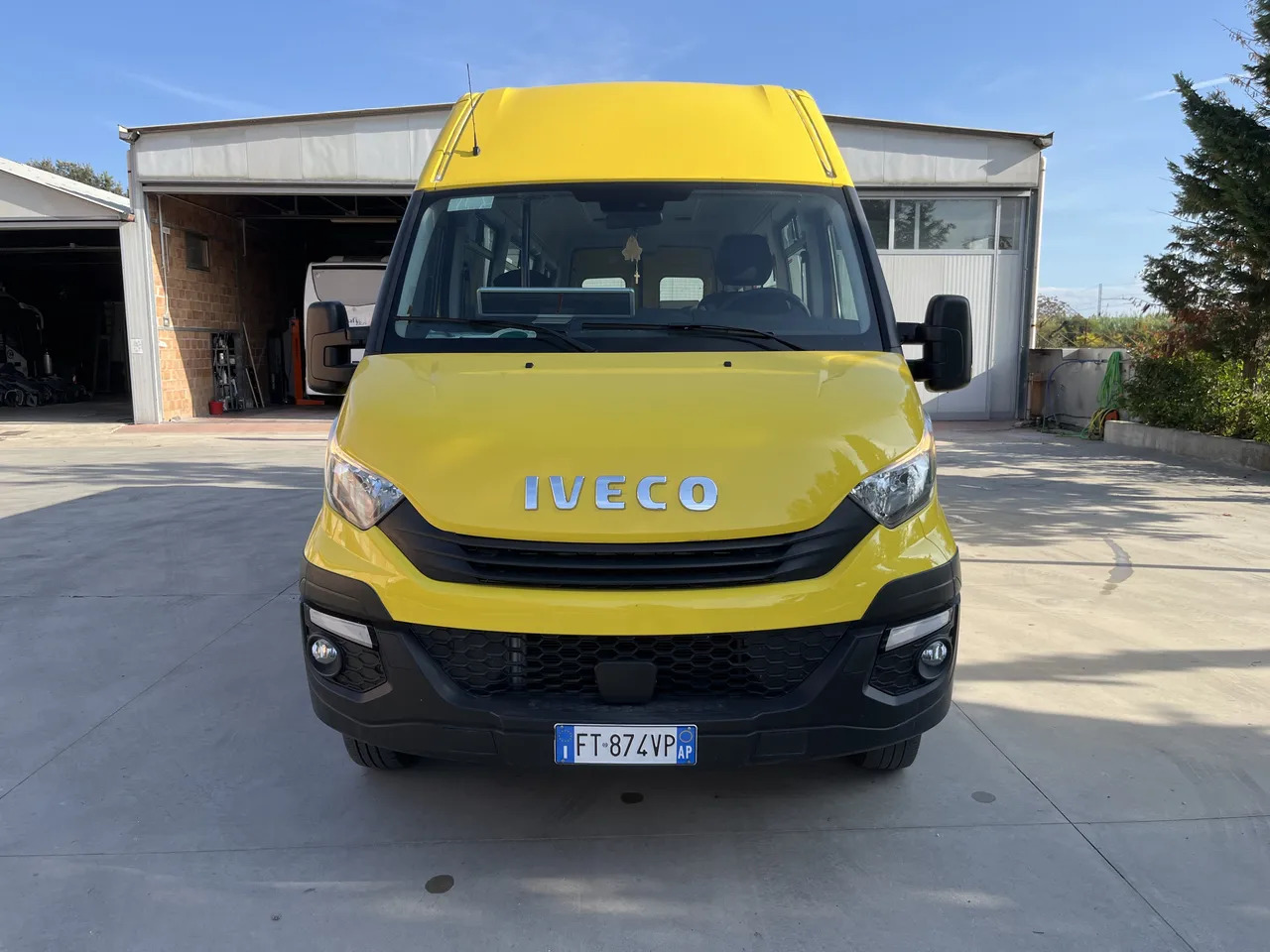 Iveco Daily - حافلة مدرسية: صور 2 Iveco Daily - حافلة مدرسية: صور 2
