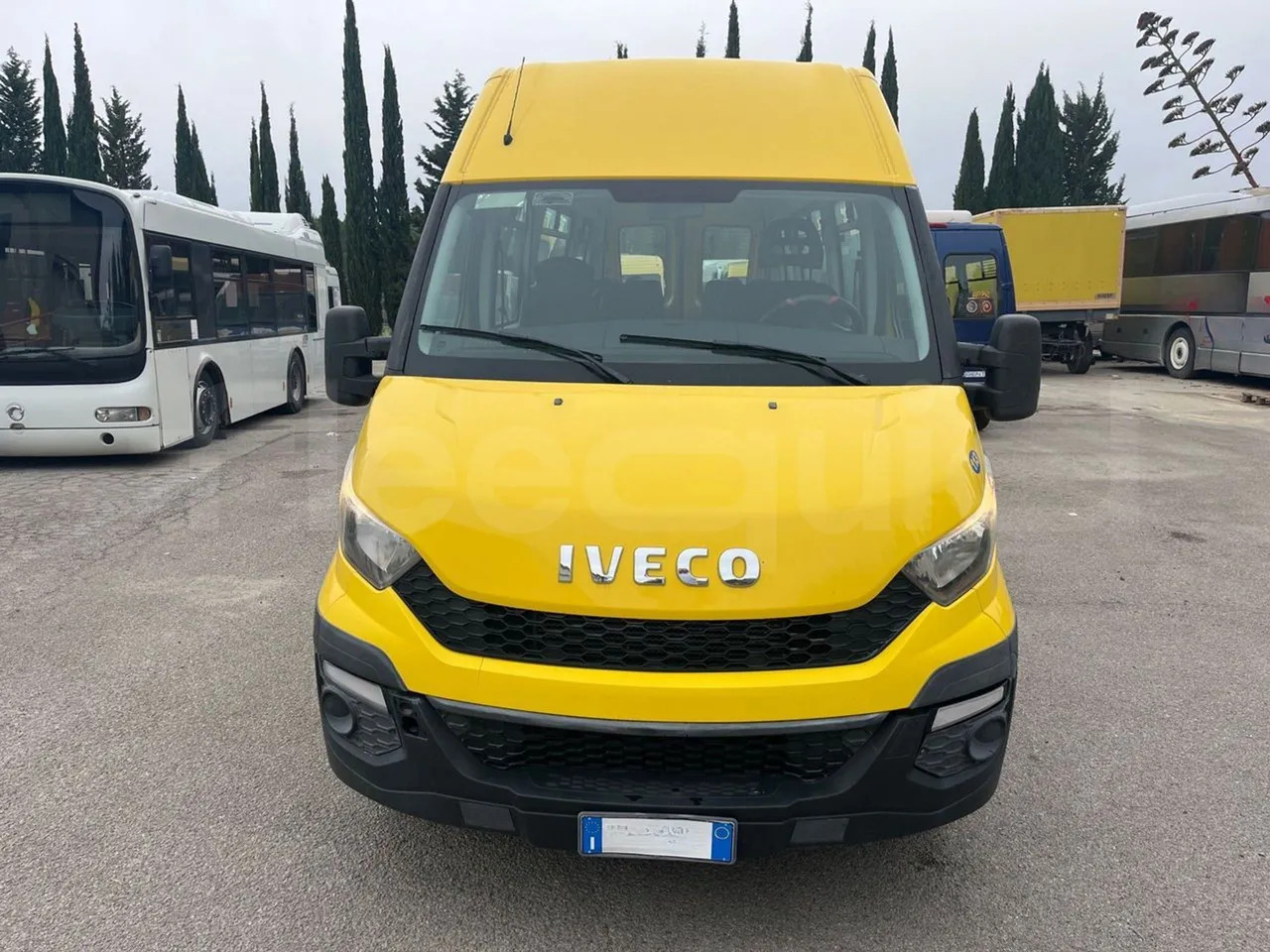 Iveco Daily - حافلة مدرسية: صور 2 Iveco Daily - حافلة مدرسية: صور 2