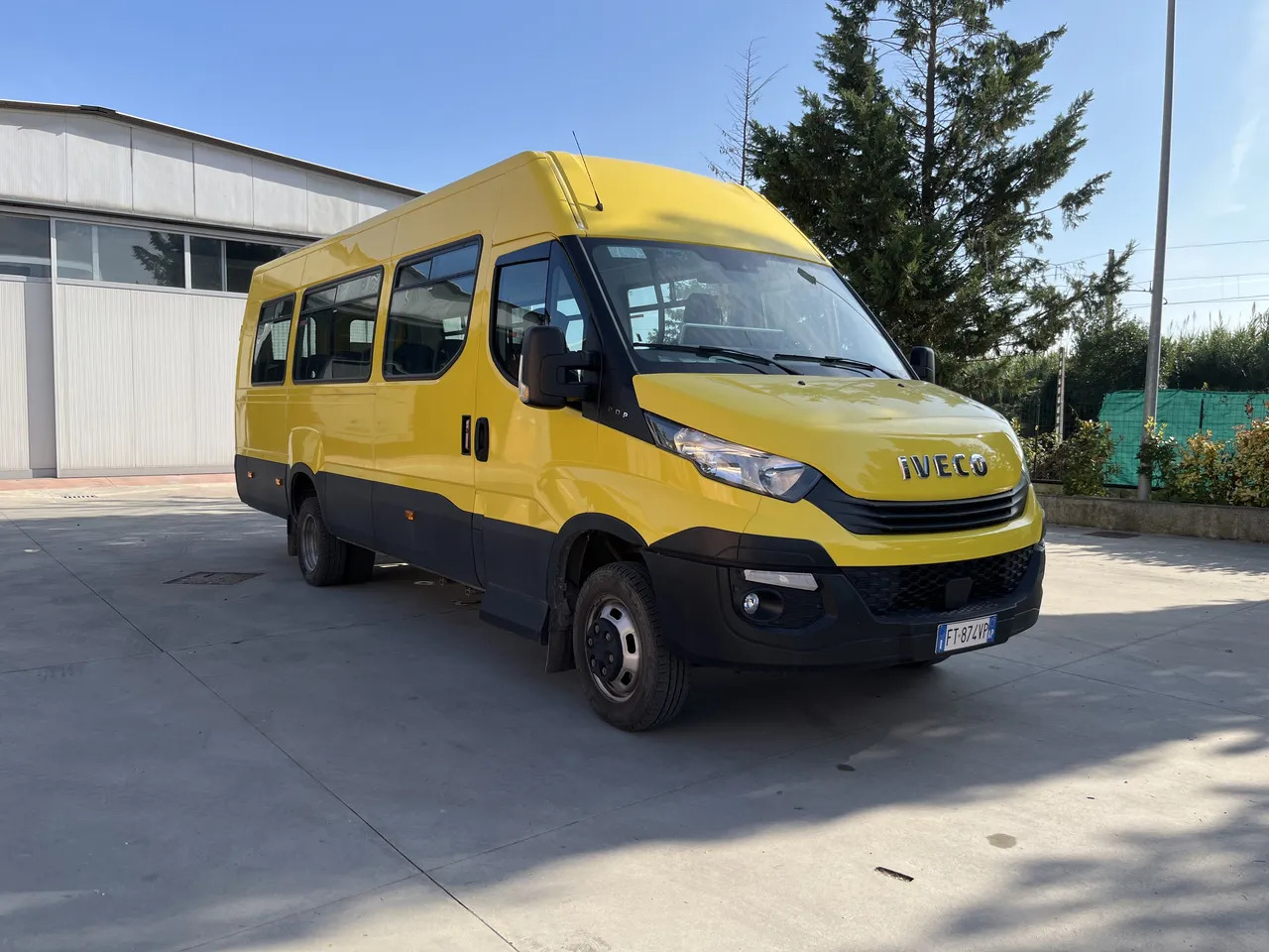 Iveco Daily - حافلة مدرسية: صور 1 Iveco Daily - حافلة مدرسية: صور 1