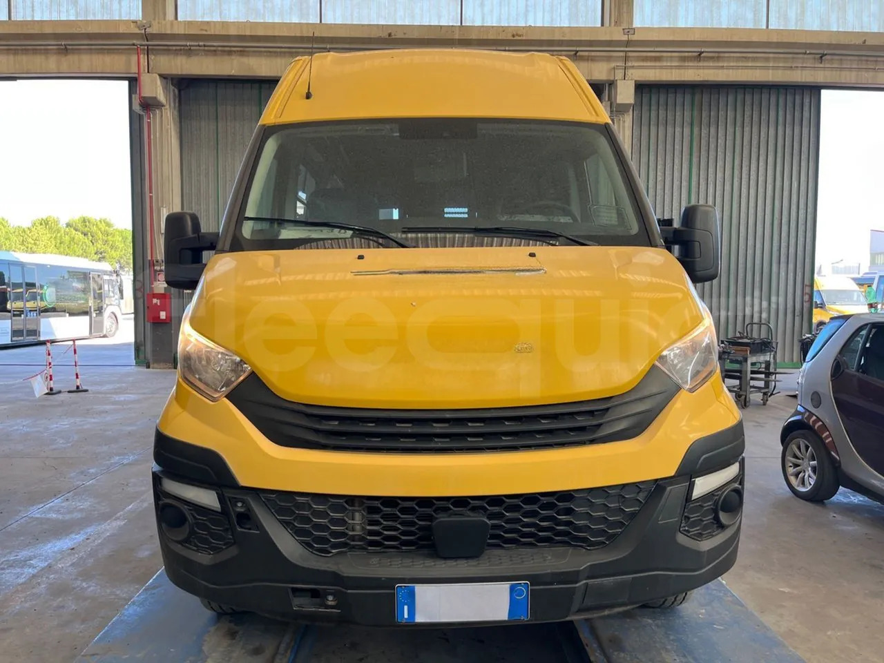 Iveco Daily - حافلة مدرسية: صور 2 Iveco Daily - حافلة مدرسية: صور 2