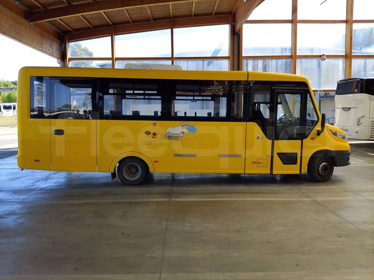 Iveco Indcar - حافلة مدرسية: صور 5 Iveco Indcar - حافلة مدرسية: صور 5