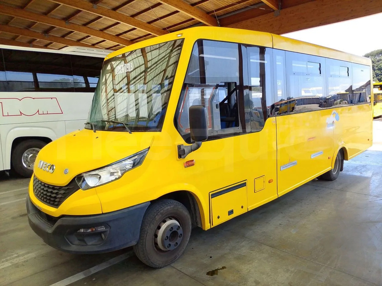 Iveco Indcar - حافلة مدرسية: صور 4 Iveco Indcar - حافلة مدرسية: صور 4