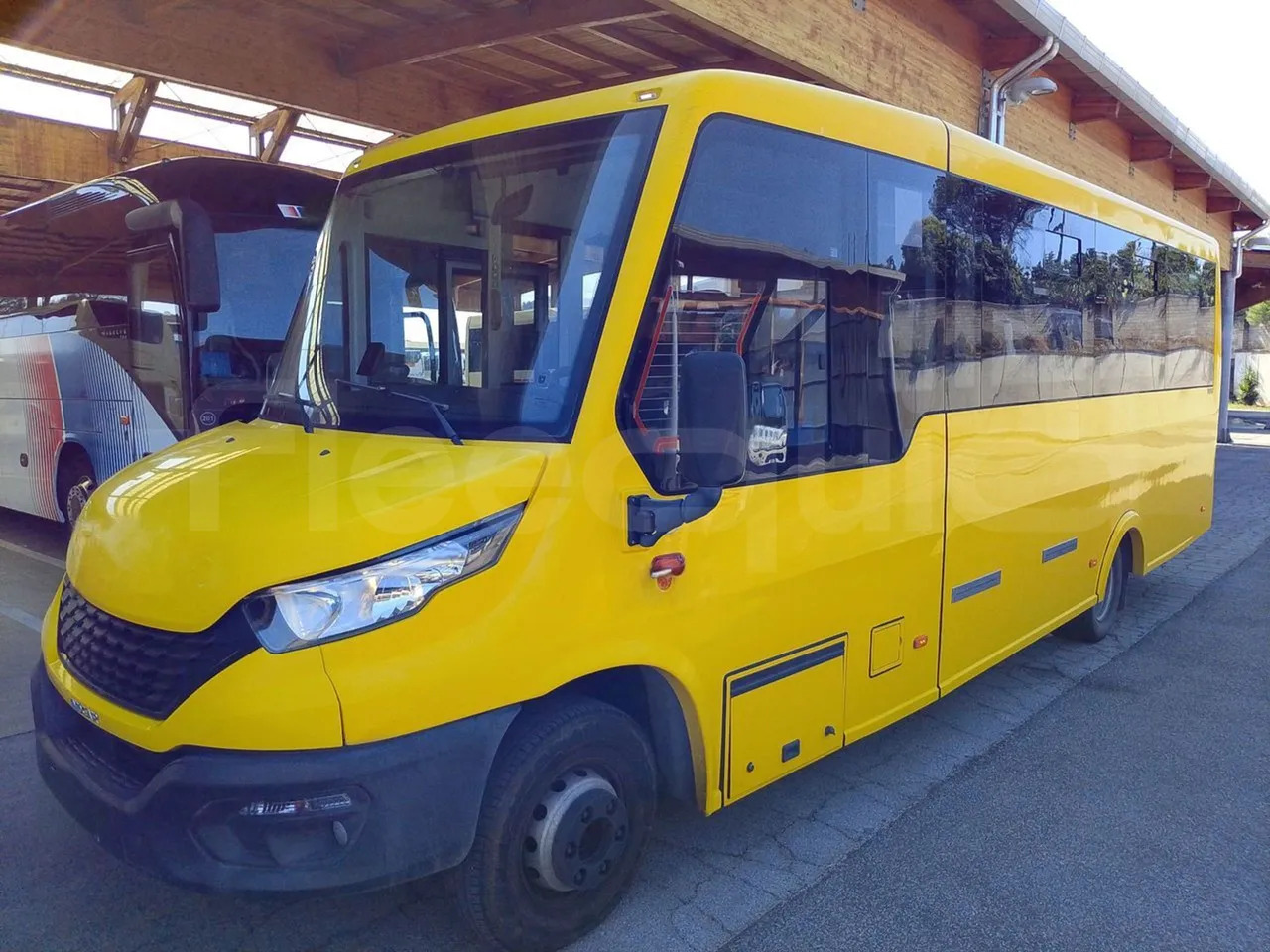 Iveco Indcar - حافلة مدرسية: صور 4 Iveco Indcar - حافلة مدرسية: صور 4