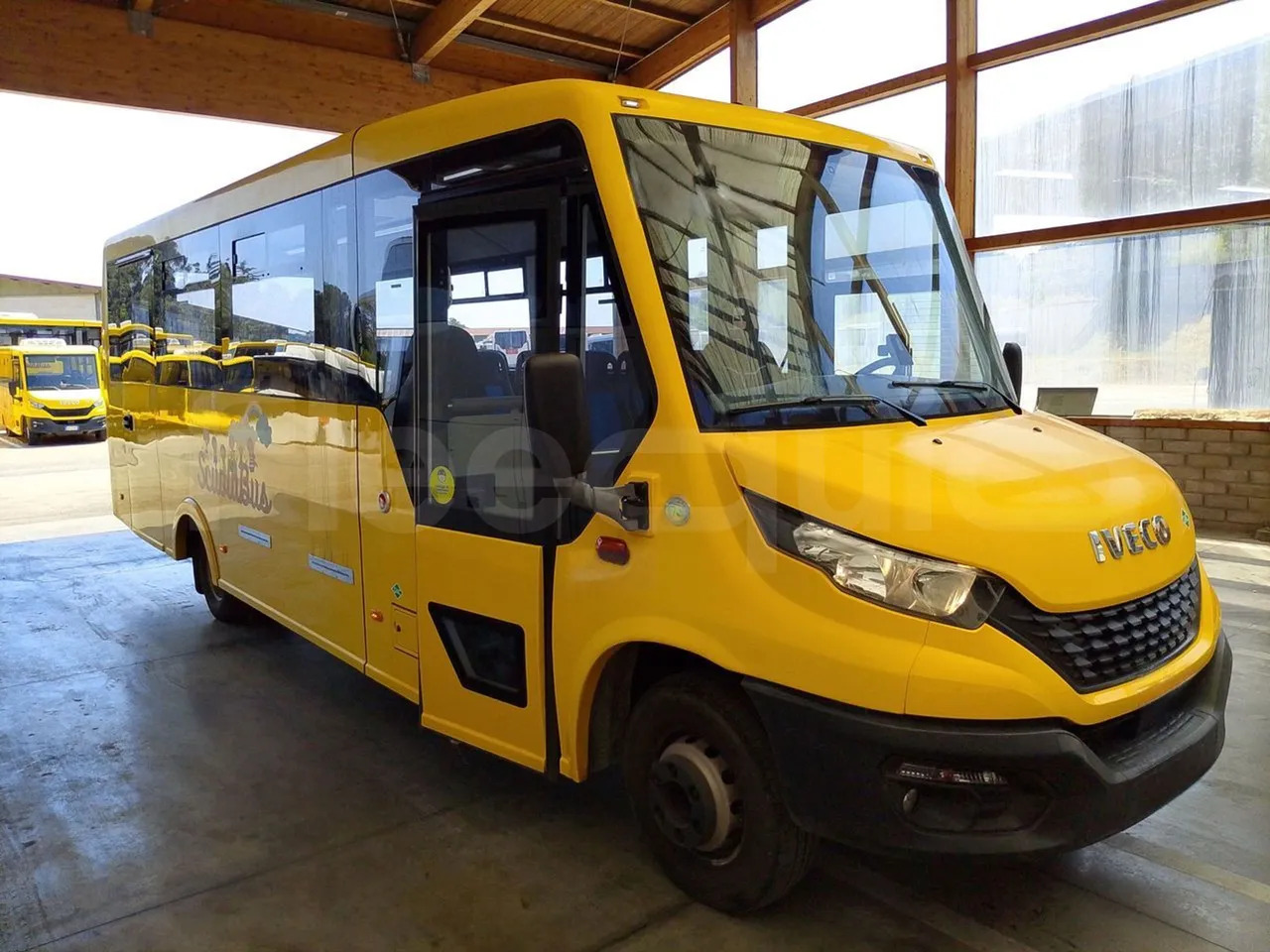 Iveco Indcar - حافلة مدرسية: صور 1 Iveco Indcar - حافلة مدرسية: صور 1