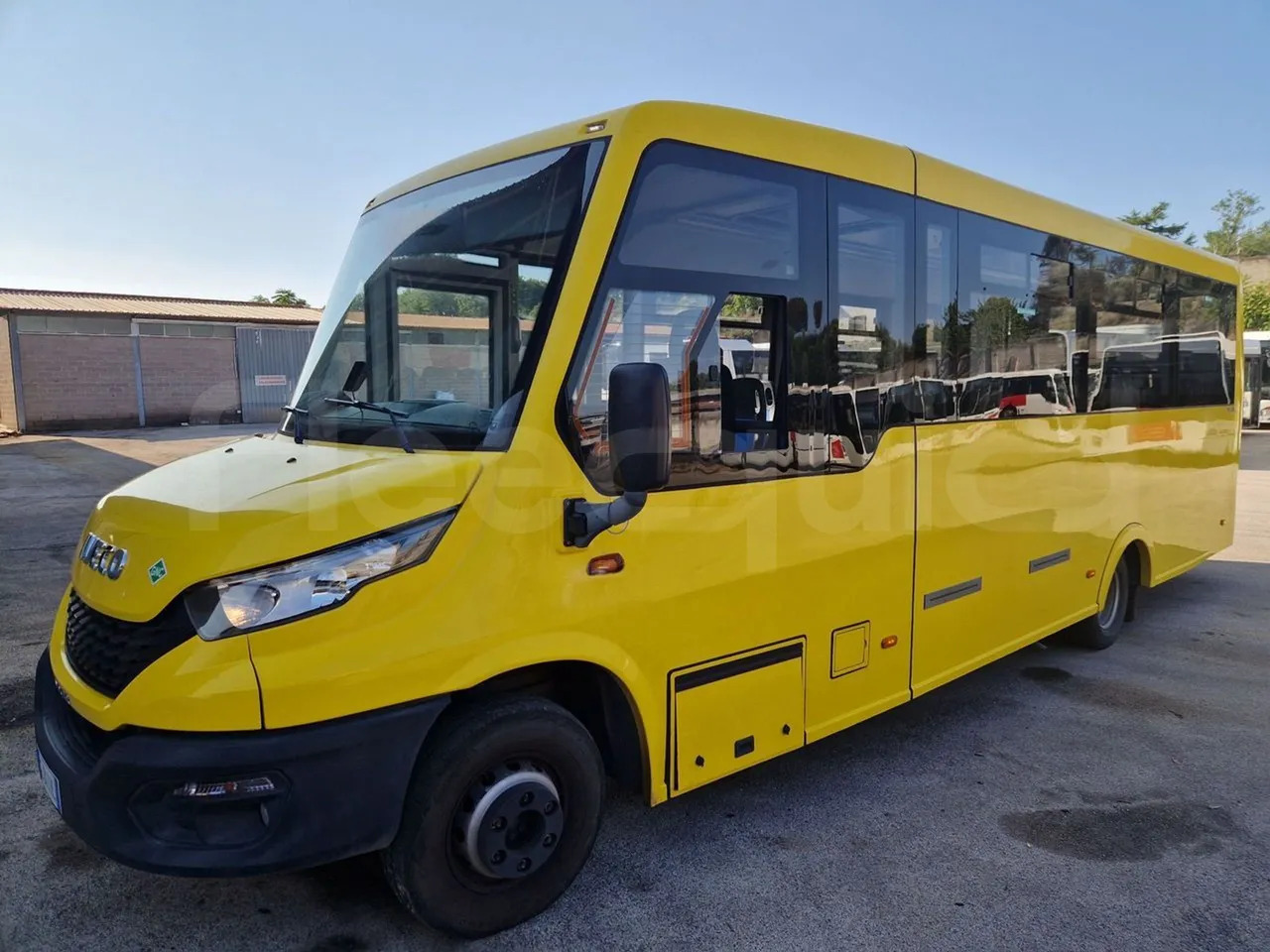 Iveco Indcar - حافلة مدرسية: صور 4 Iveco Indcar - حافلة مدرسية: صور 4