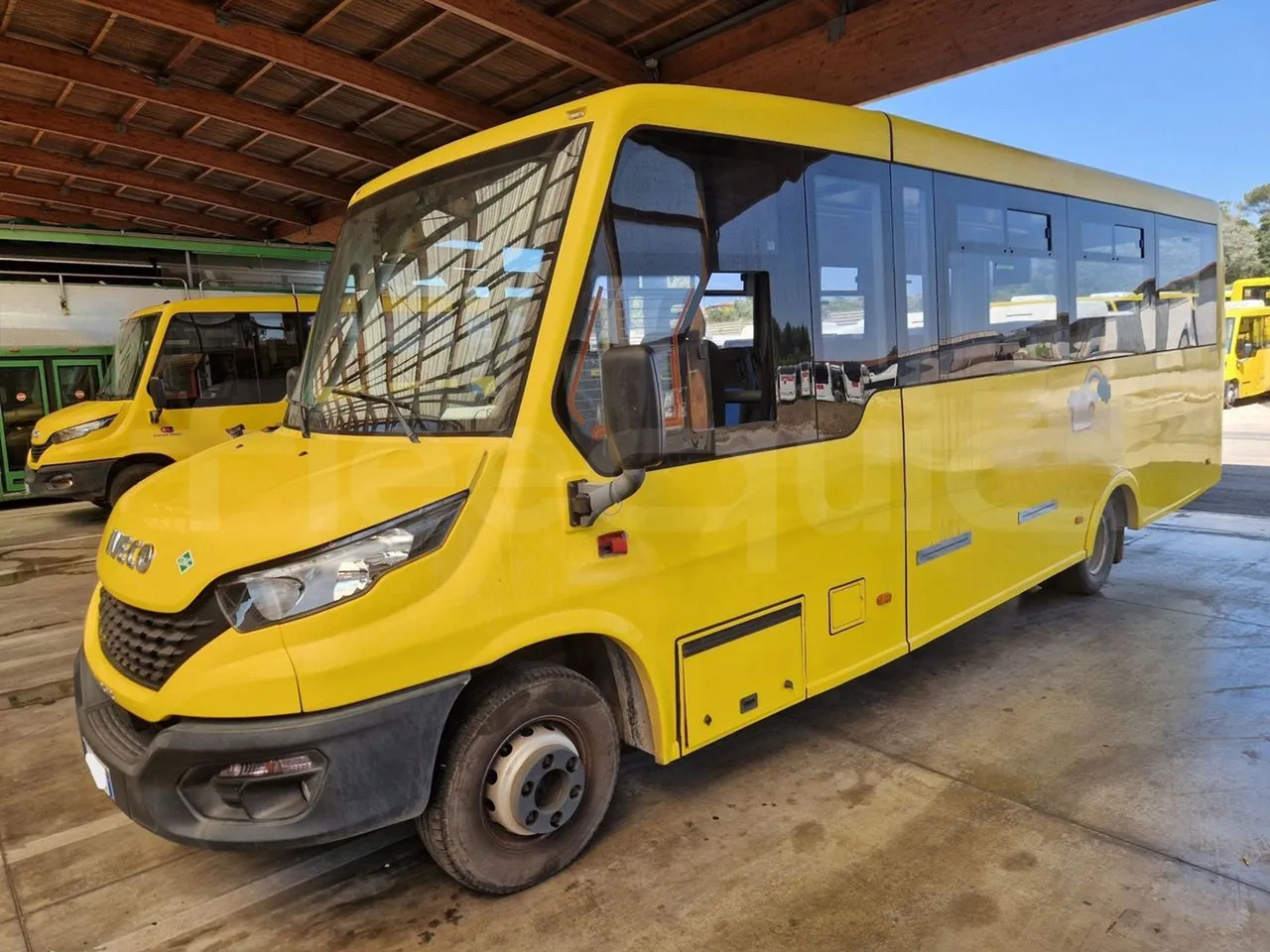 Iveco Indcar - حافلة مدرسية: صور 4 Iveco Indcar - حافلة مدرسية: صور 4