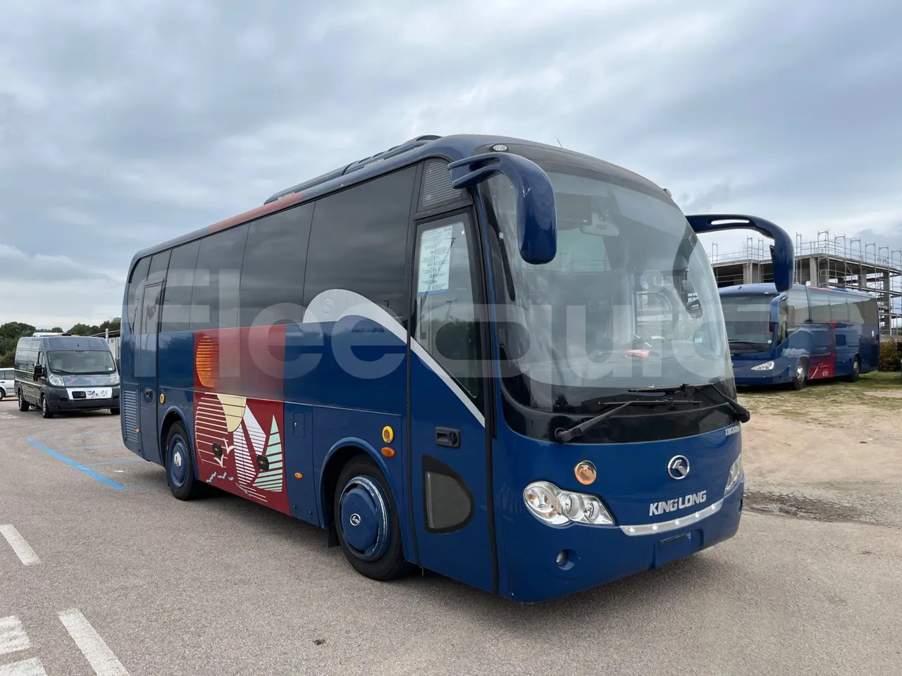 King Long XMQ6800 - باص النقل بين المدن: صور 1 King Long XMQ6800 - باص النقل بين المدن: صور 1