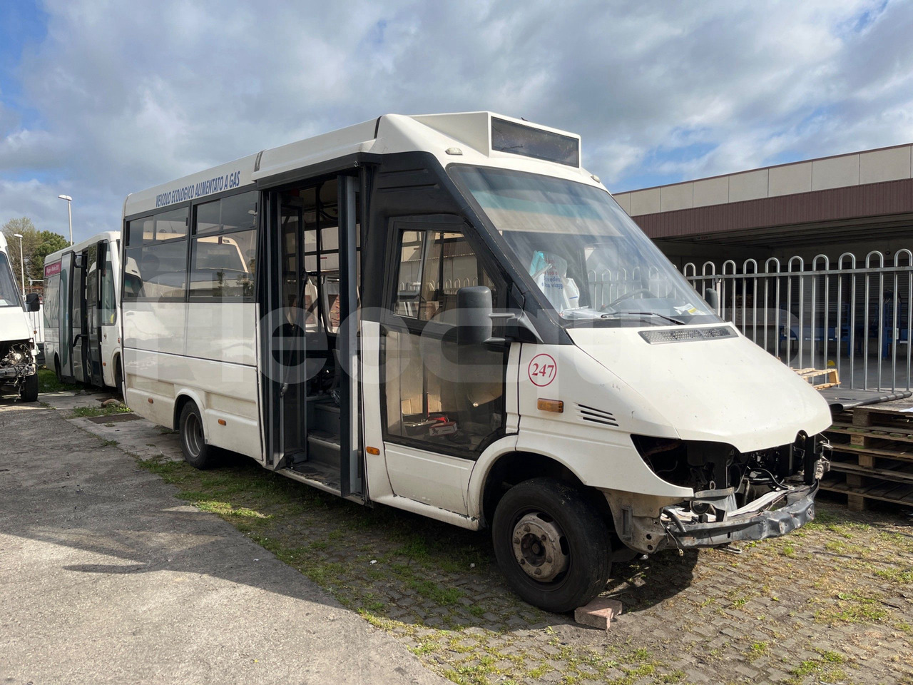 Mercedes-Benz 414T - حافلة صغيرة, ميكروباص: صور 1 Mercedes-Benz 414T - حافلة صغيرة, ميكروباص: صور 1