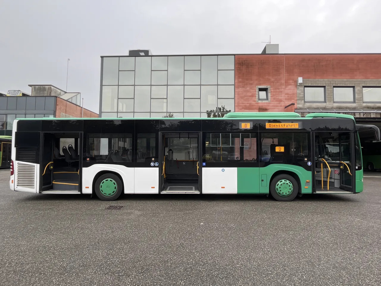 النقل الحضري Mercedes-Benz Citaro: صور 11