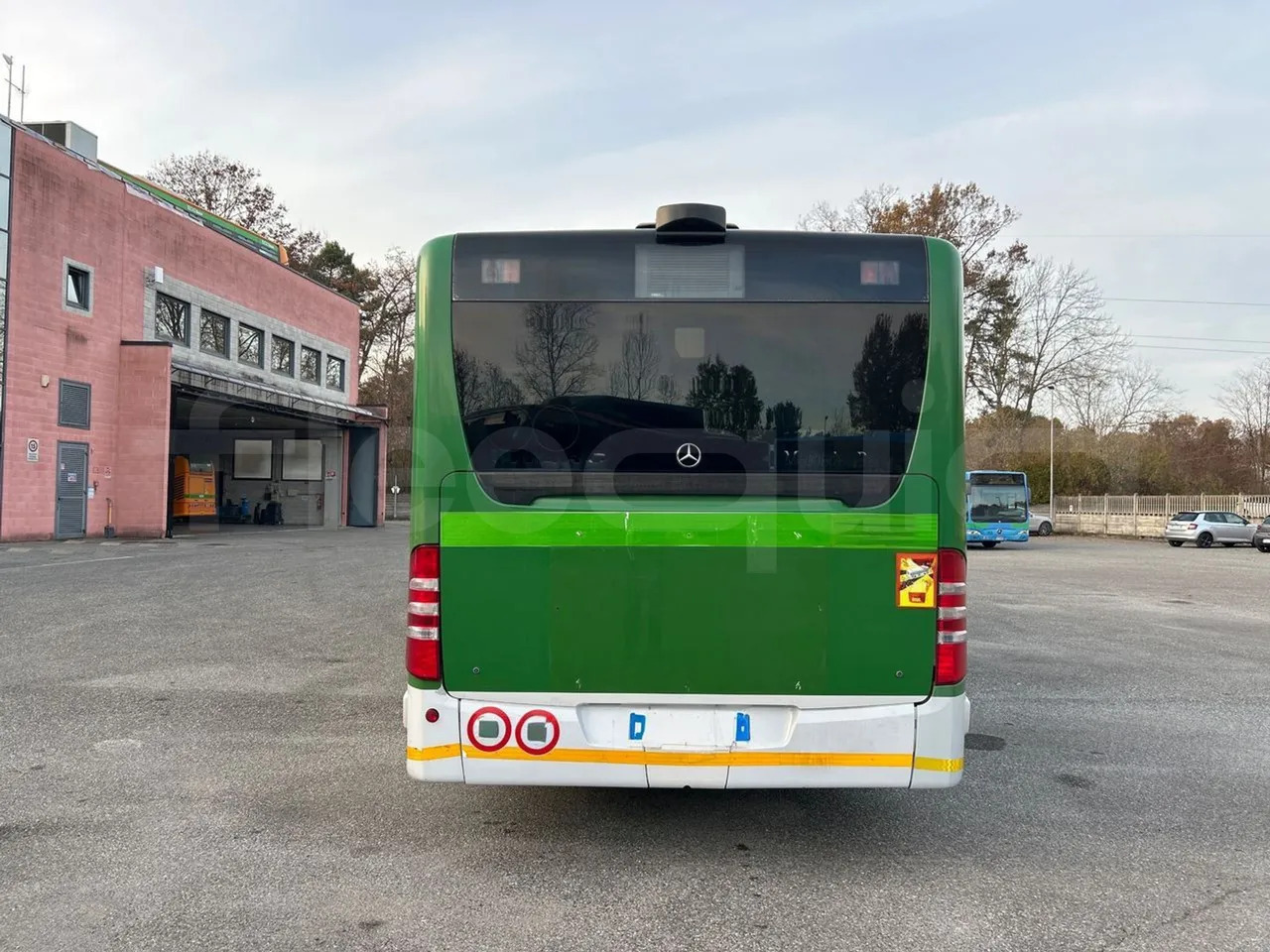Mercedes-Benz O 530 - النقل الحضري: صور 5 Mercedes-Benz O 530 - النقل الحضري: صور 5