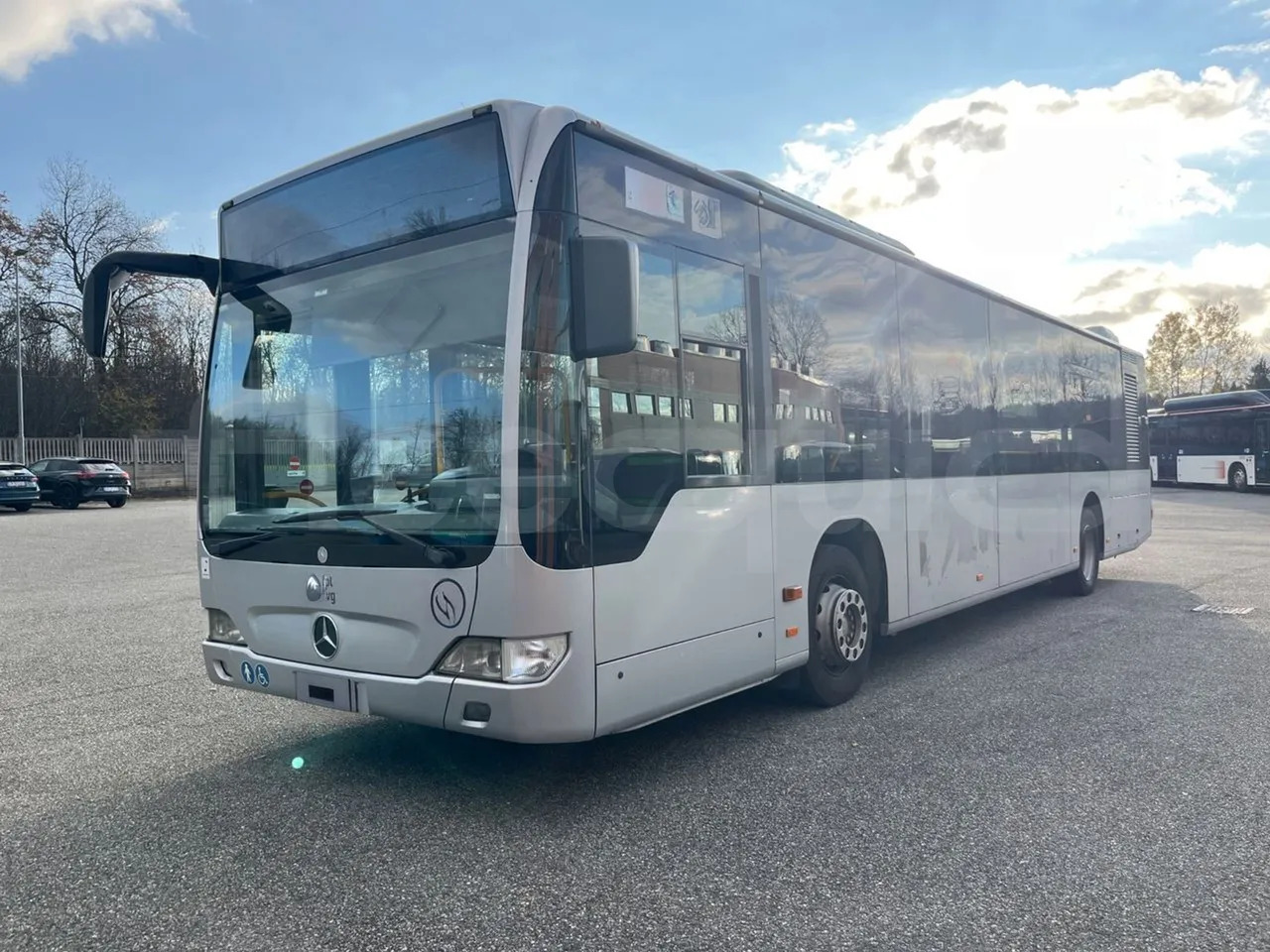 Mercedes-Benz O 530 - النقل الحضري: صور 4 Mercedes-Benz O 530 - النقل الحضري: صور 4