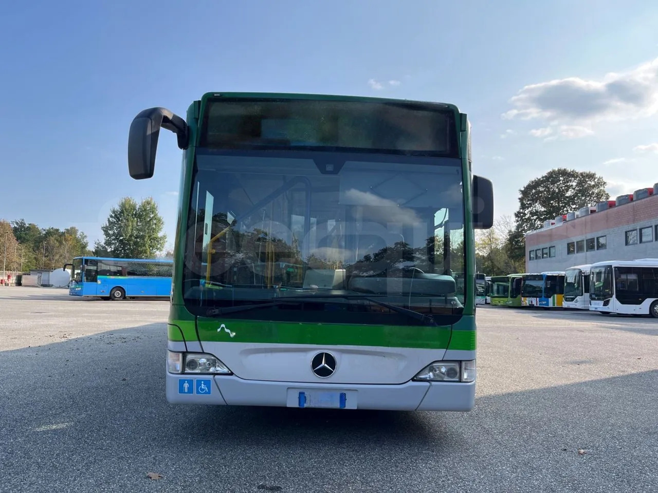 Mercedes-Benz O 530 - النقل الحضري: صور 2 Mercedes-Benz O 530 - النقل الحضري: صور 2