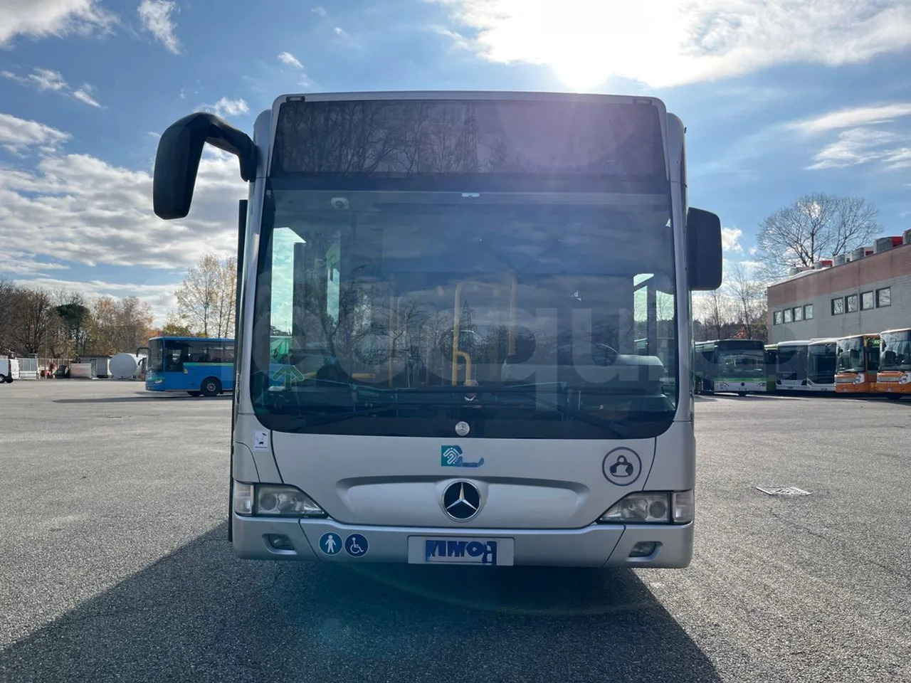 Mercedes-Benz O 530 - النقل الحضري: صور 2 Mercedes-Benz O 530 - النقل الحضري: صور 2