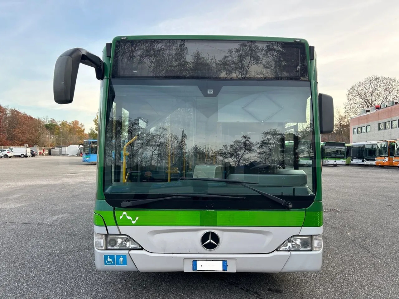 Mercedes-Benz O 530 - النقل الحضري: صور 2 Mercedes-Benz O 530 - النقل الحضري: صور 2