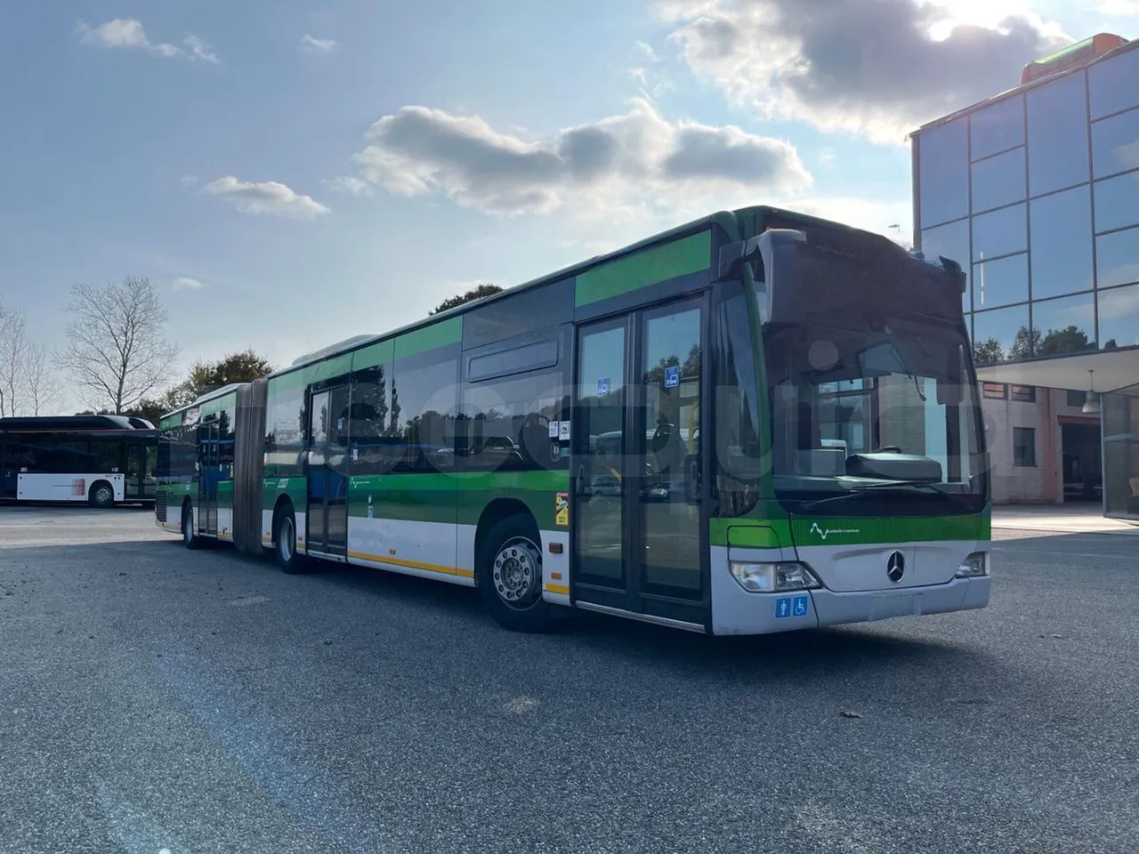 Mercedes-Benz O 530 - النقل الحضري: صور 1 Mercedes-Benz O 530 - النقل الحضري: صور 1