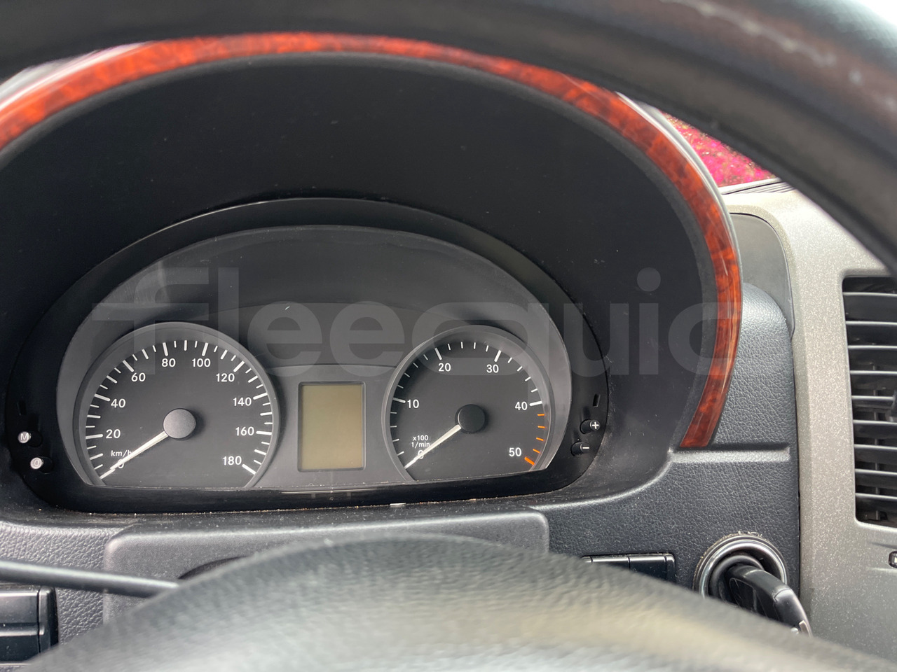 Mercedes-Benz Sprinter - حافلة صغيرة, ميكروباص: صور 3 Mercedes-Benz Sprinter - حافلة صغيرة, ميكروباص: صور 3
