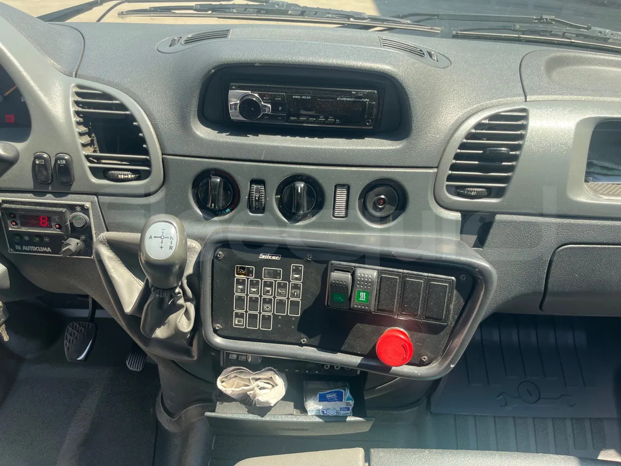 Mercedes-Benz Sprinter - حافلة صغيرة, ميكروباص: صور 3 Mercedes-Benz Sprinter - حافلة صغيرة, ميكروباص: صور 3