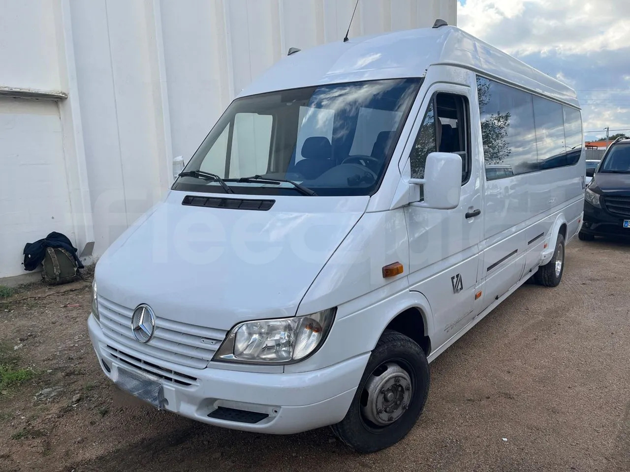 Mercedes-Benz Sprinter - حافلة صغيرة, ميكروباص: صور 4 Mercedes-Benz Sprinter - حافلة صغيرة, ميكروباص: صور 4