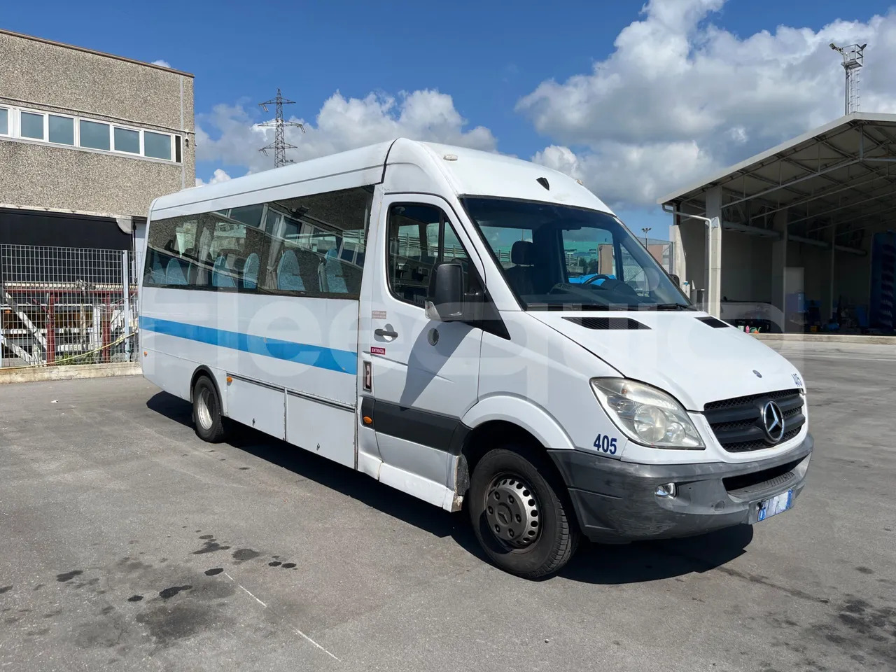 Mercedes-Benz Sprinter - حافلة صغيرة, ميكروباص: صور 1 Mercedes-Benz Sprinter - حافلة صغيرة, ميكروباص: صور 1