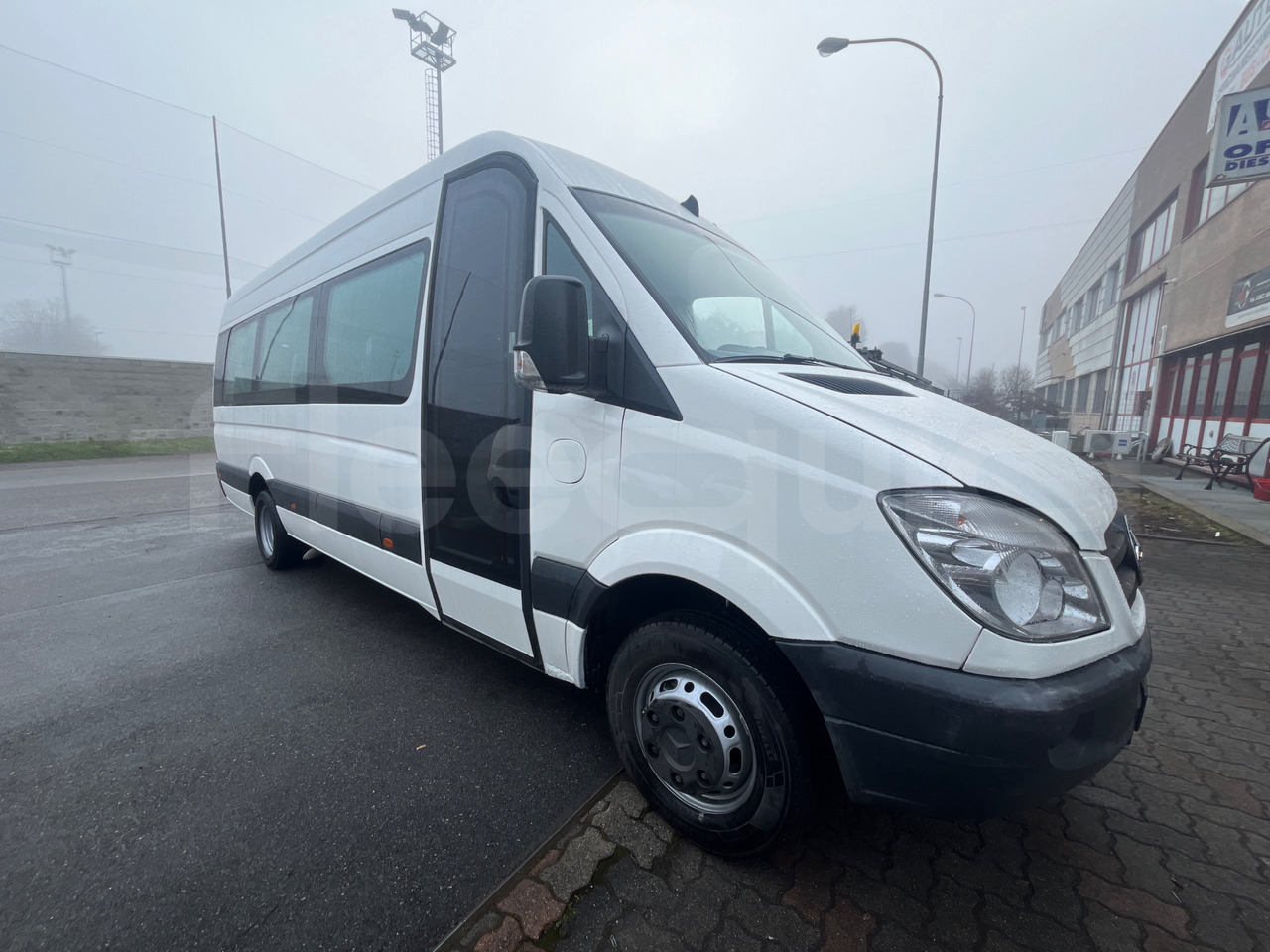 Mercedes-Benz Sprinter - حافلة صغيرة, ميكروباص: صور 1 Mercedes-Benz Sprinter - حافلة صغيرة, ميكروباص: صور 1