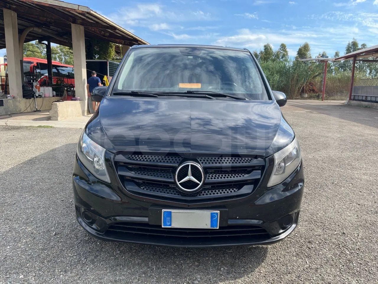 Mercedes-Benz Vito Tourer - باص النقل بين المدن: صور 2 Mercedes-Benz Vito Tourer - باص النقل بين المدن: صور 2